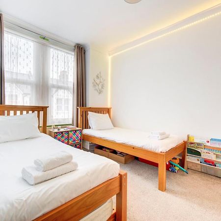 Guestready - Tranquility Near Shepherd'S Bush Londra Dış mekan fotoğraf